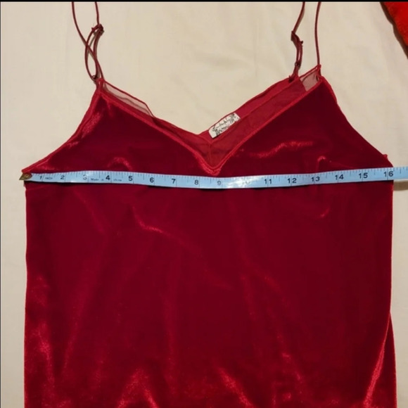 Free People intimately red velvet top - Picture 7 of 9